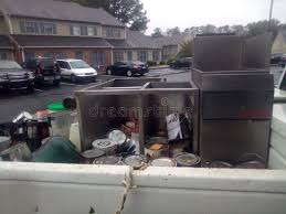 Best Yard Waste Removal  in Tri Lakes, IN